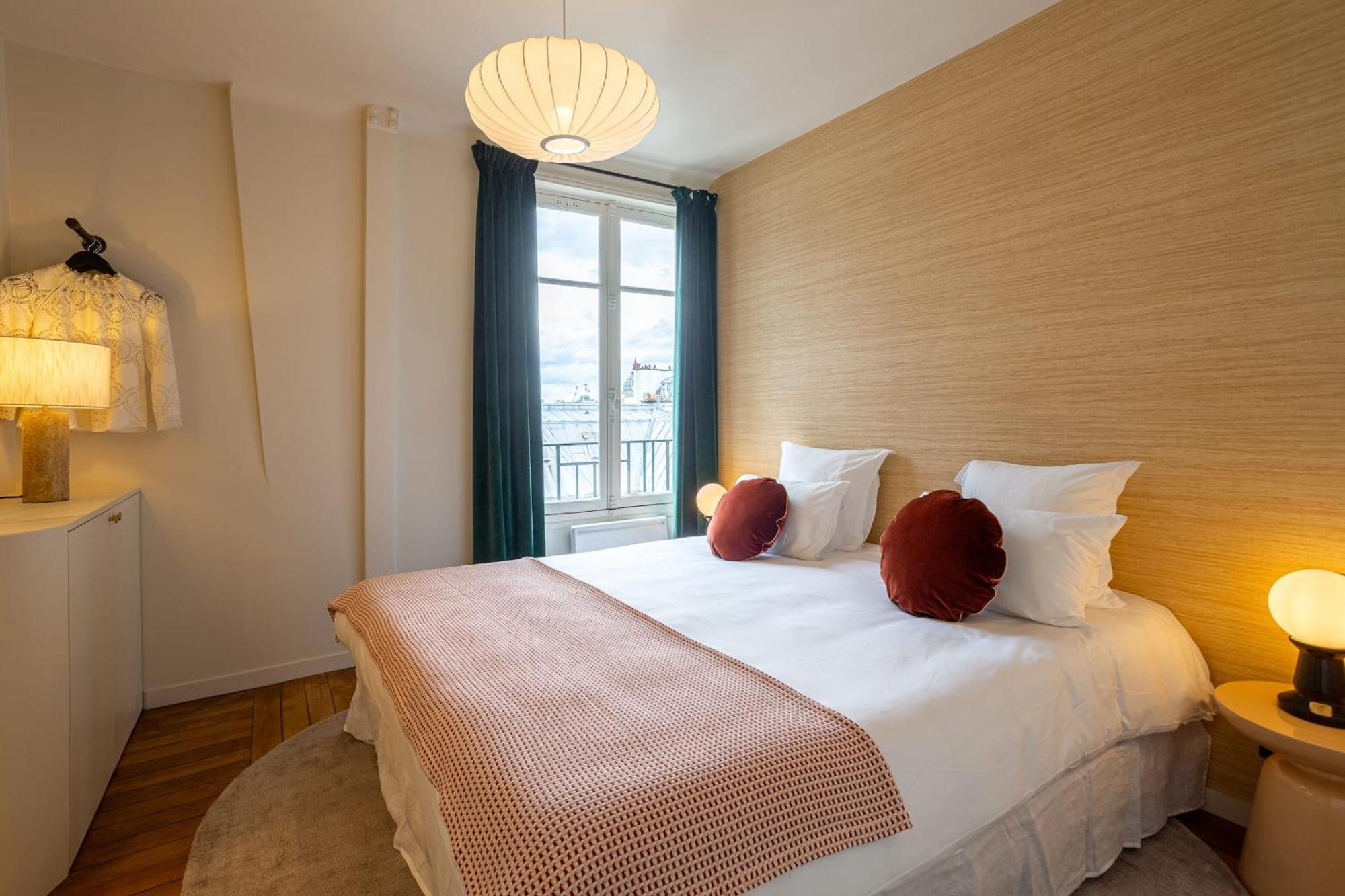 Habitat Parisien - Madeleine Galeries Lafayette *