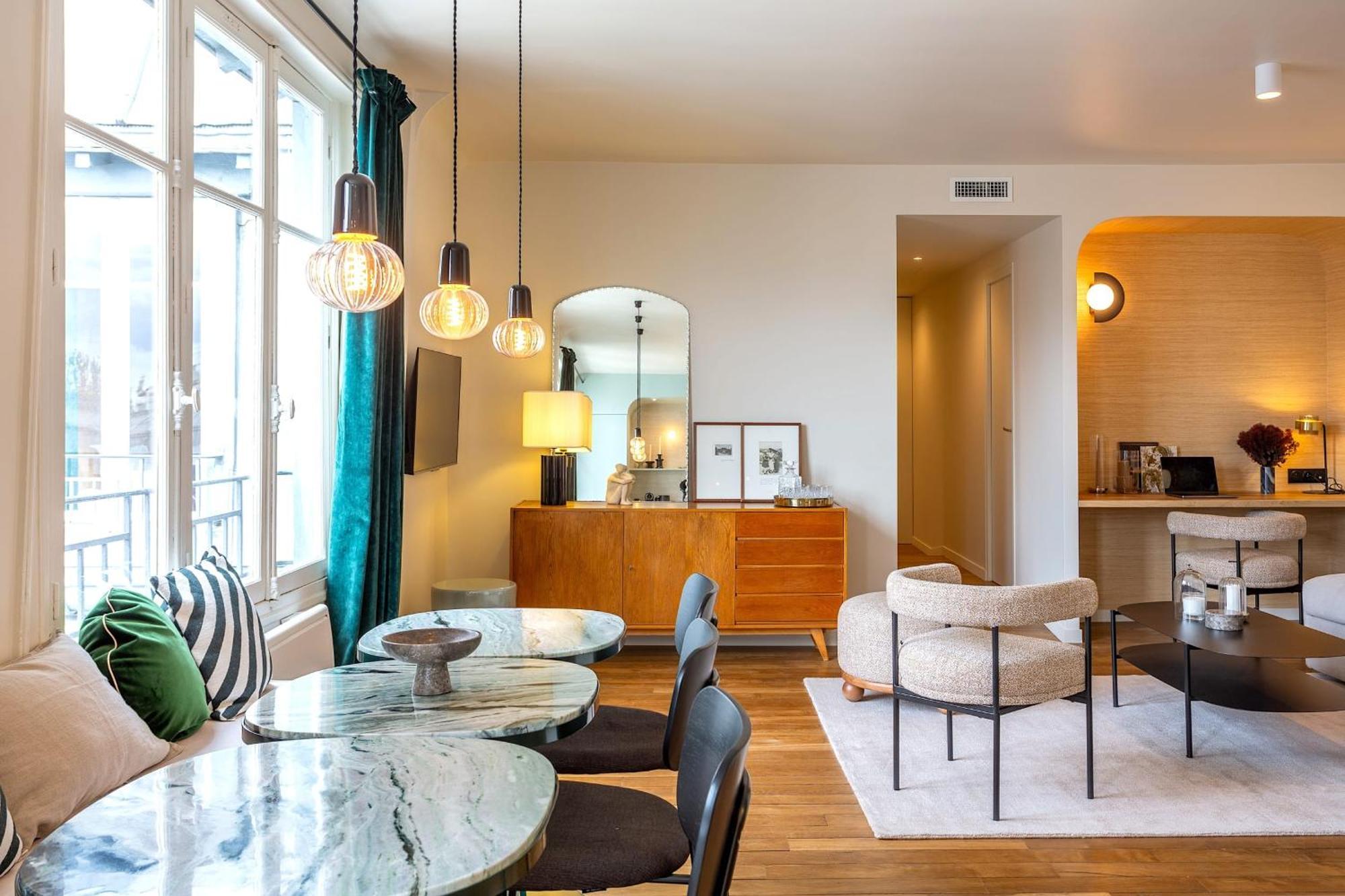 Habitat Parisien - Madeleine Galeries Lafayette *